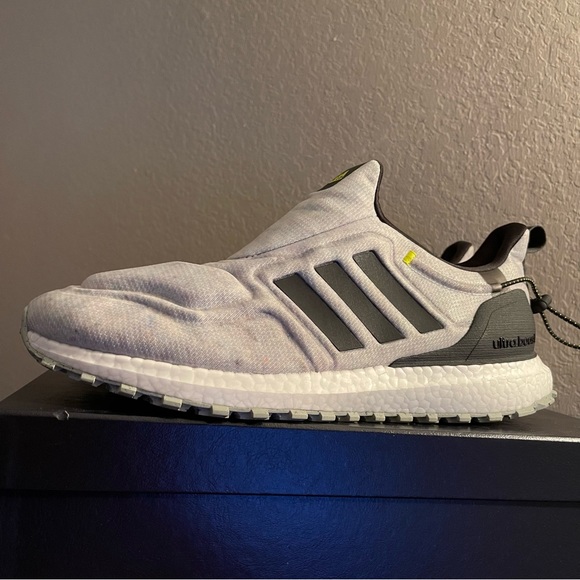 Adidas Ultraboost cold ready lab - Picture 2 of 11